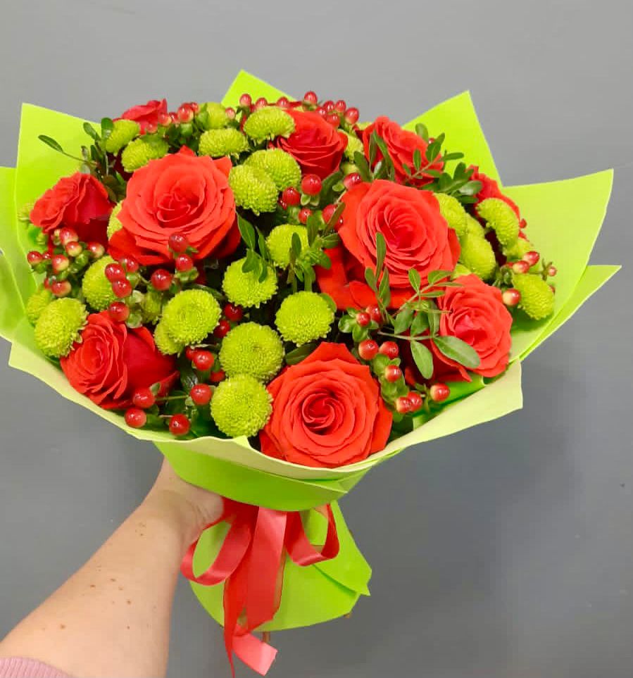 Букет цветов из: Хризантемы и Розы в Никульское