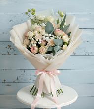 Букет цветов из:  Розы и Лизиантусы #REPLACE_PRED# Никульское