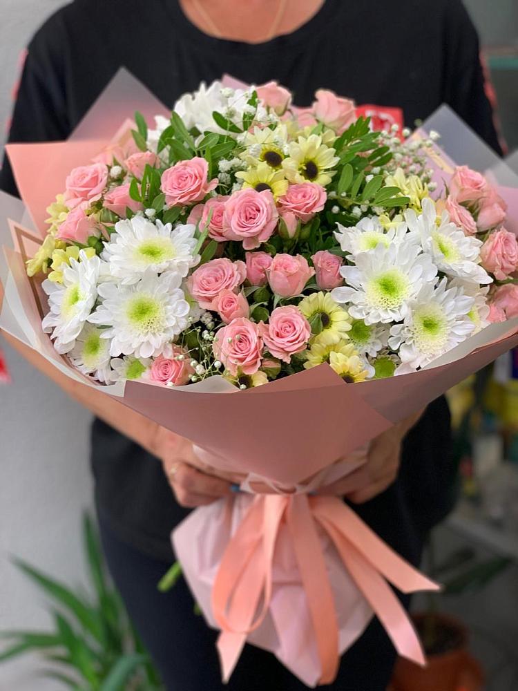 Букет цветов из: Розы и Хризантемы в Никульское