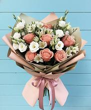 Букет цветов из:  Розы, Альстромерии и Лизиантусы в Никульское