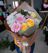 Букет цветов из:  Герберы, Розы и Хризантемы в Никульское