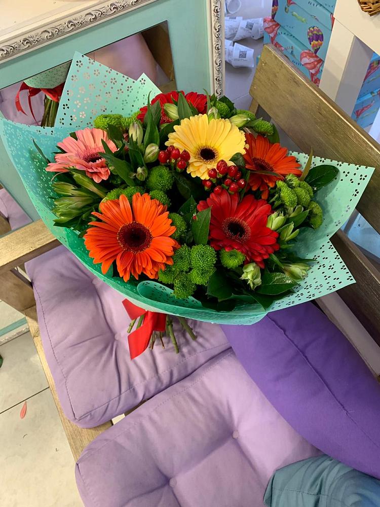 Букет цветов из: Герберы, Хризантемы и Альстромерии в Никульское