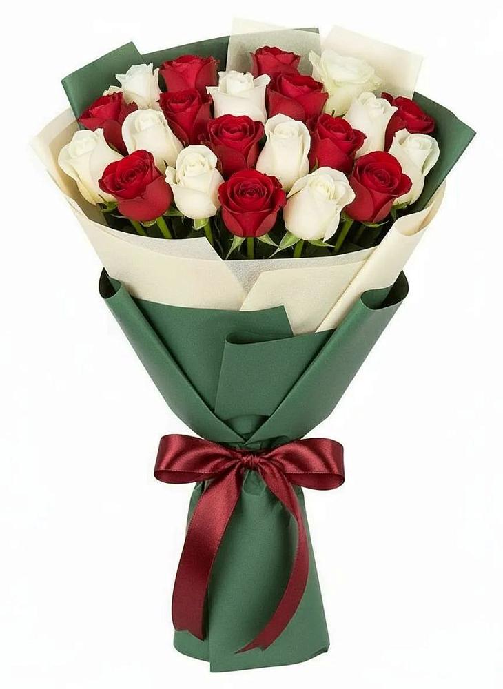 Букет Микс из красных и белых роз в Никульское