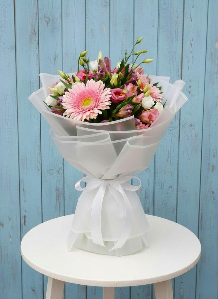 Букет цветов из: Герберы, Альстромерии и Лизиантусы в Никульское