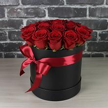 Цветочная композиция из Розы в шляпной коробке #REPLACE_PRED# Никульское