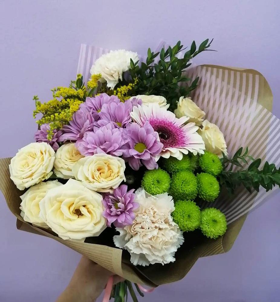 Букет цветов из: Хризантемы, Розы, Гвоздики и Герберы в Никульское