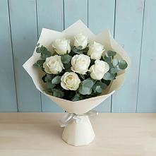 Букет Белые розы в Эвкалипте в Никульское
