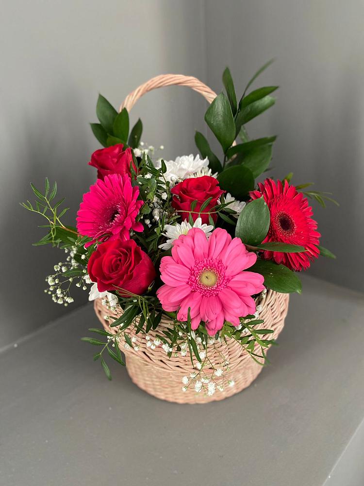 Цветочная композиция из Розы, Хризантемы и Герберы в корзине в Никульское
