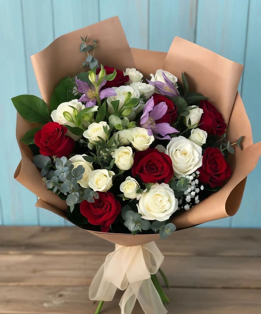 Букет цветов из: Розы и Альстромерии в Никульское